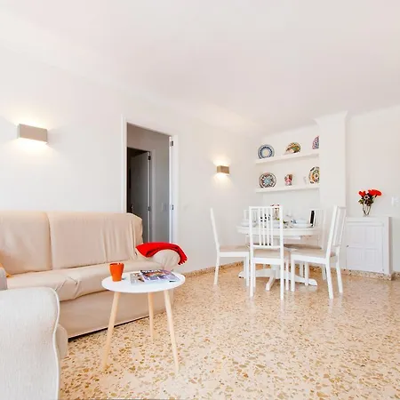 Apartament Pins-tugores Long